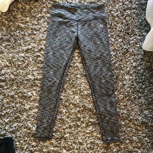 EUC Reebok leggings (full length) - Medium